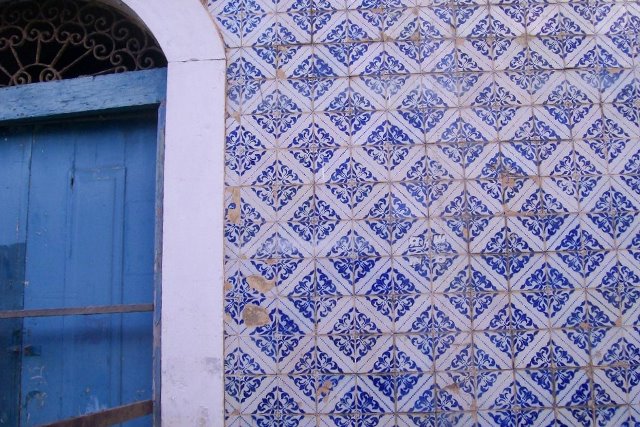 fachada com azulejos portugueses em são luís - ma | imagem: arquivo pessoal